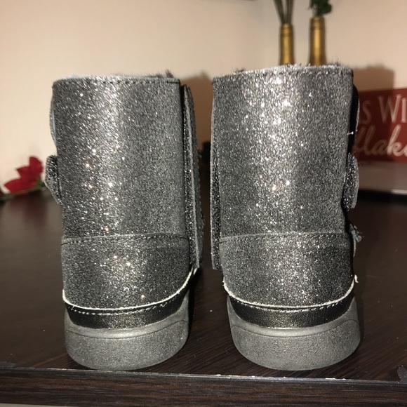Ugg black glitter size 12 - Picture 4 of 5